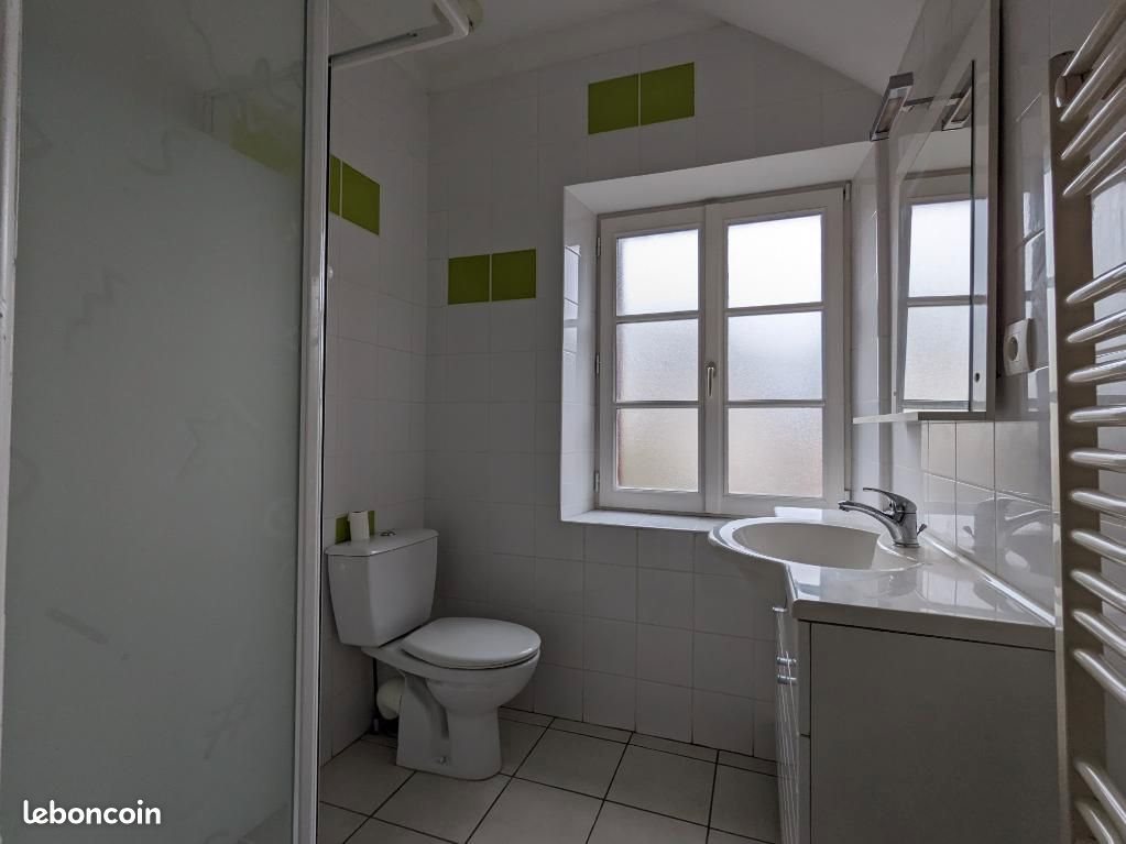 Maison à louer, 55m², Évron