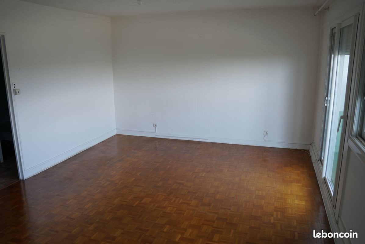 Appartement à louer, 87m², Pierre-Bénite