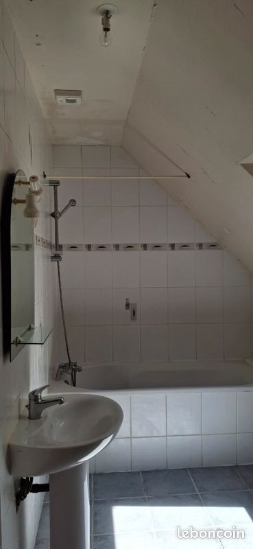 Maison à louer, 76m², Allaire