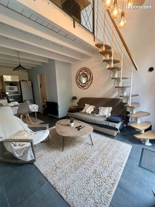 Advert pic 0