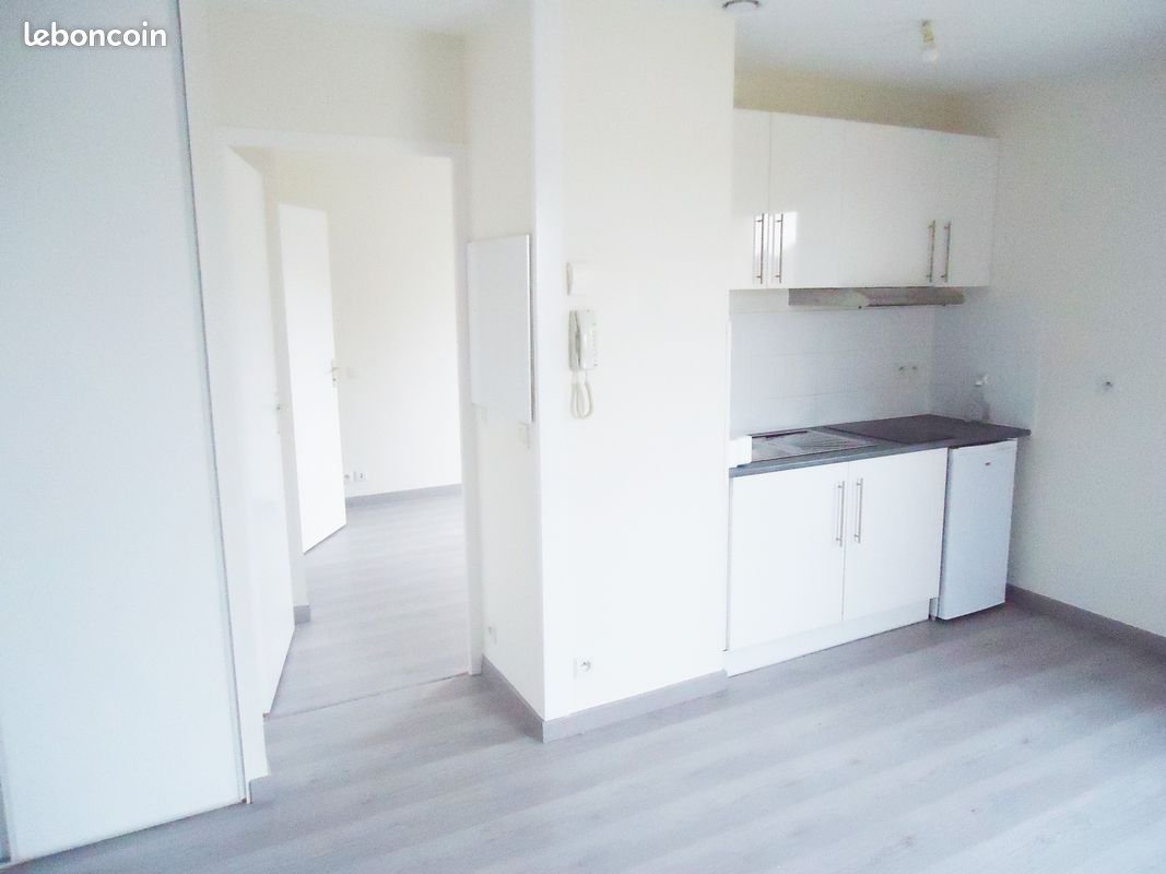 Appartement à louer, 32m², Combourg