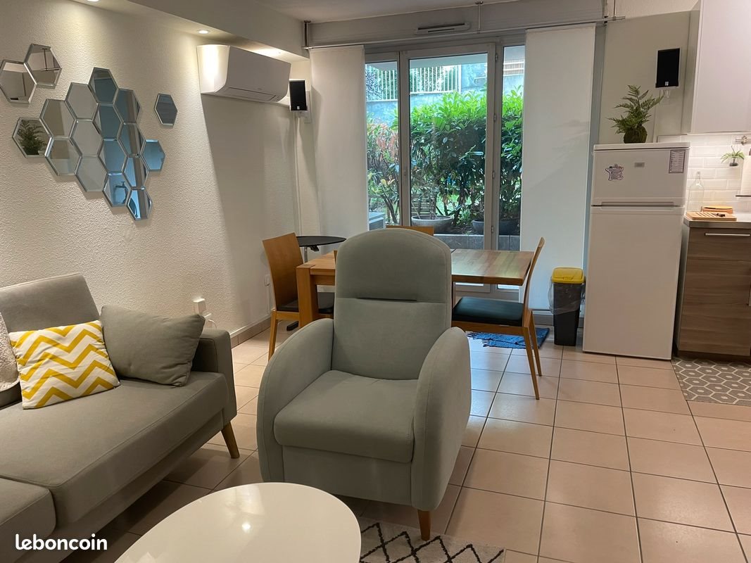Appartement à louer, 46m², Oullins