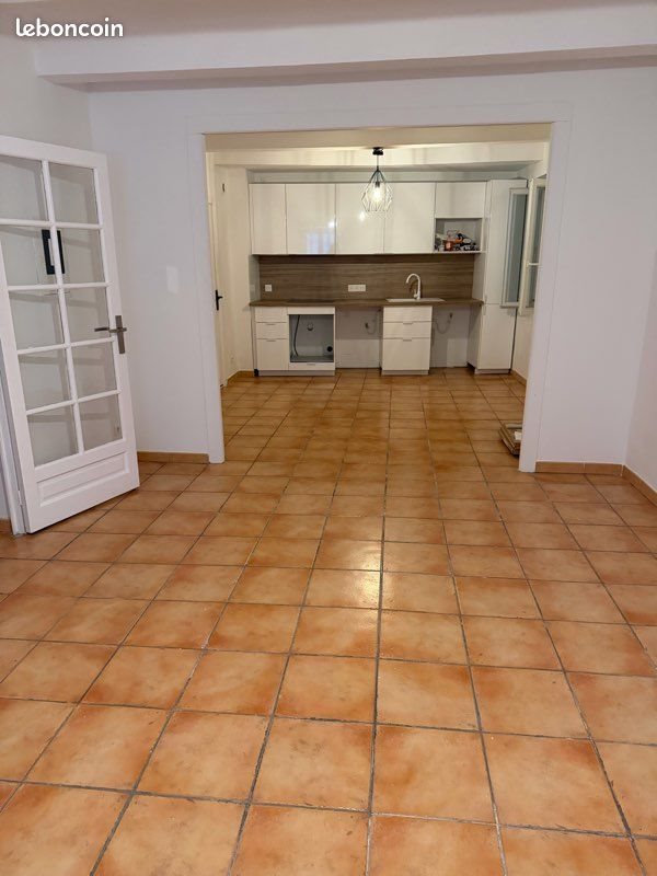 Appartement à louer, 65m², Auriol