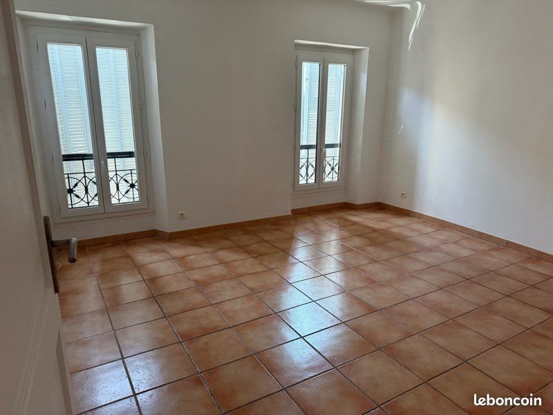Appartement à louer, 65m², Auriol