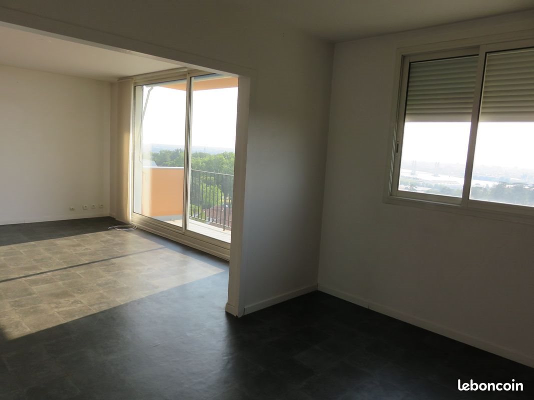Appartement à louer, 72m², Cenon