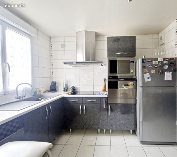 Maison à vendre, 98m², Saint-Martin-du-Tertre