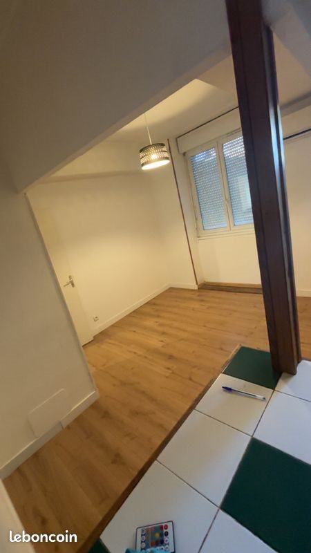 Appartement à louer, 43m², Blaye