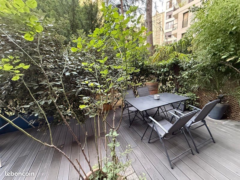 Appartement à louer, 77m², Neuilly-sur-Seine