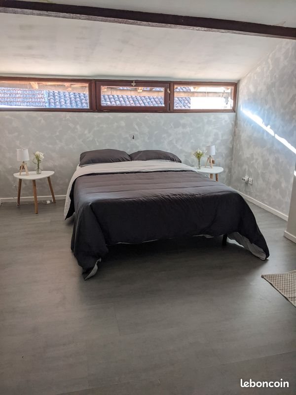 Appartement à louer, 57m², Figeac