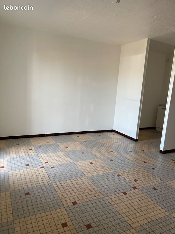 Appartement à louer, 27m², Brétigny-sur-Orge