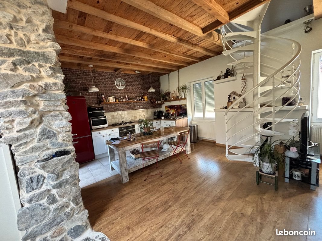 Maison à vendre, 90m², Fraisses