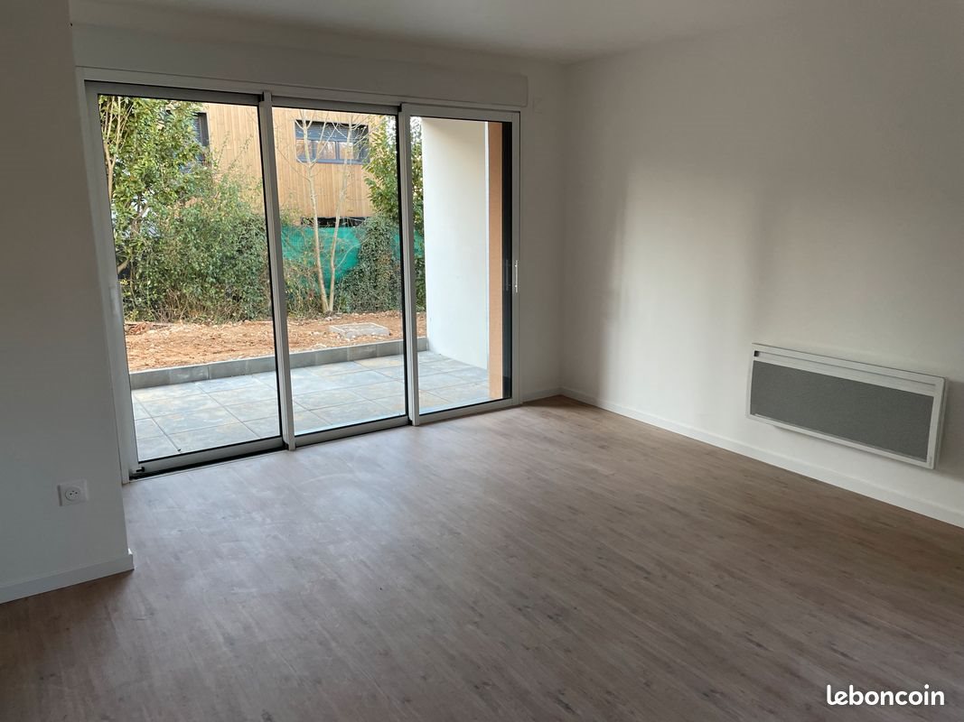 Appartement à louer, 45m², Mont-Saint-Aignan