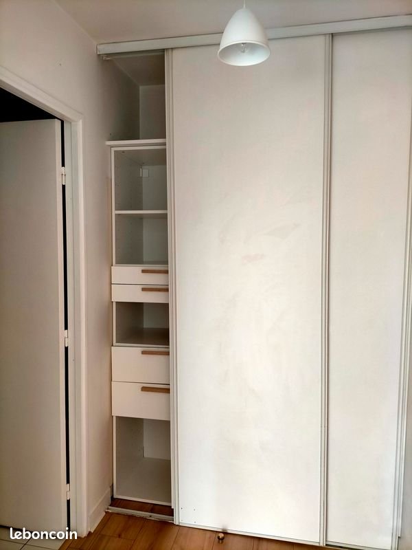 Appartement à louer, 26m², Courbevoie