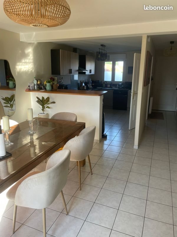 Maison à louer, 90m², Glisy