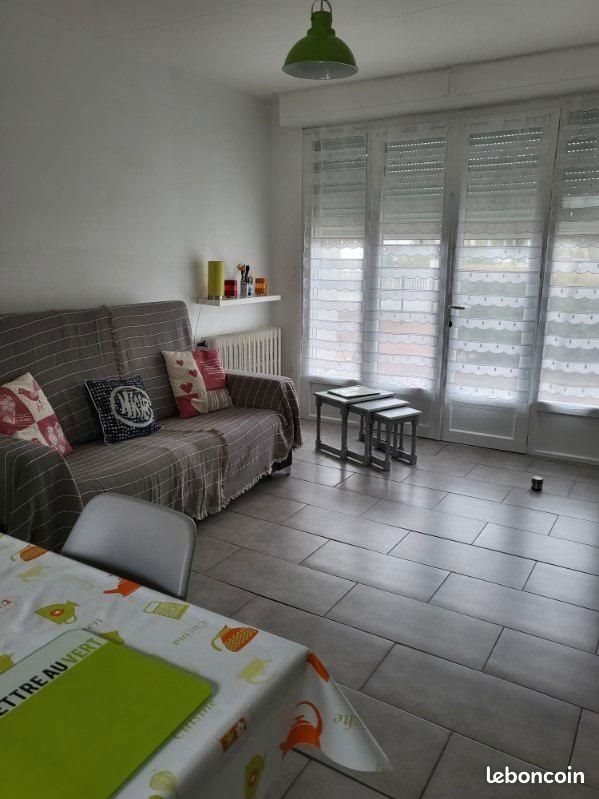 Appartement à louer, 2m², Saint-Palais-sur-Mer