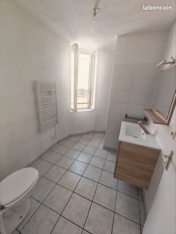 Appartement à louer, 43m², Béziers