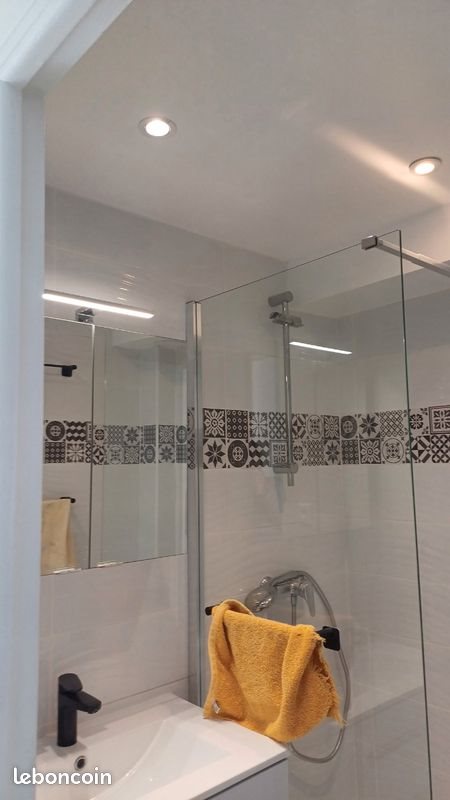 Appartement à louer, 70m², Mandelieu-la-Napoule