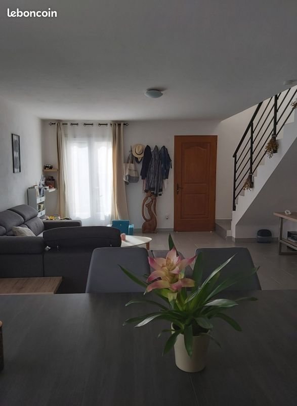 Maison à louer, 117m², Gallargues-le-Montueux