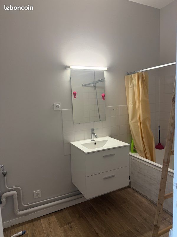 Appartement à louer, 85m², Plauzat