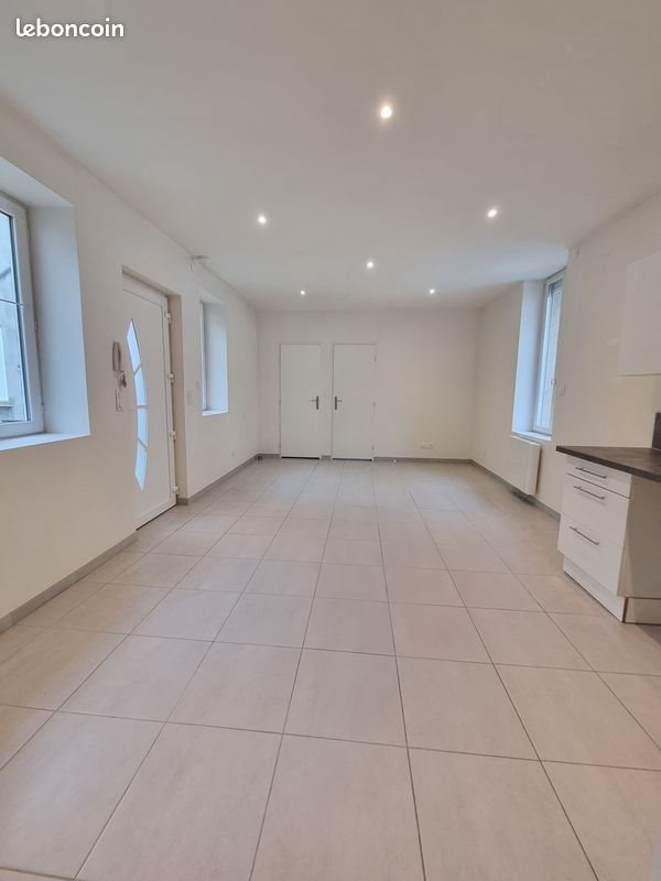 Appartement à louer, 55m², L'Horme