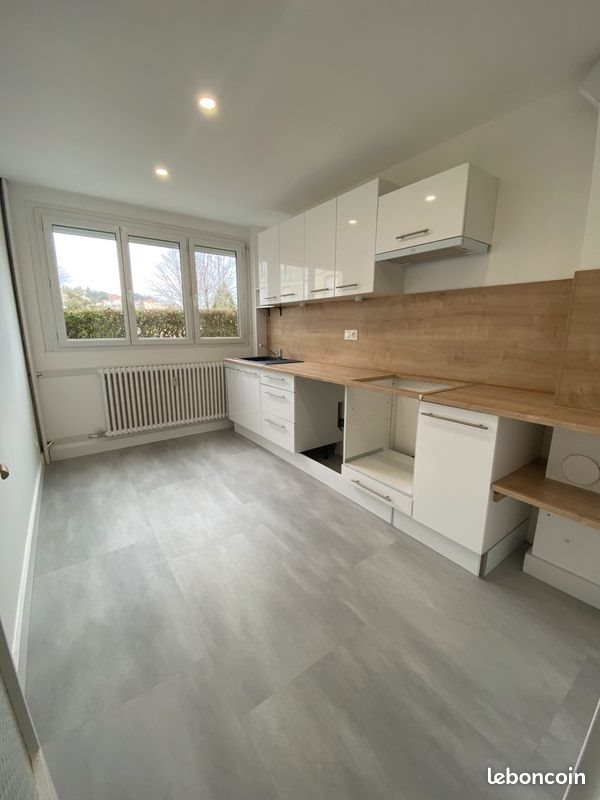 Appartement à louer, 61m², Saint-Étienne