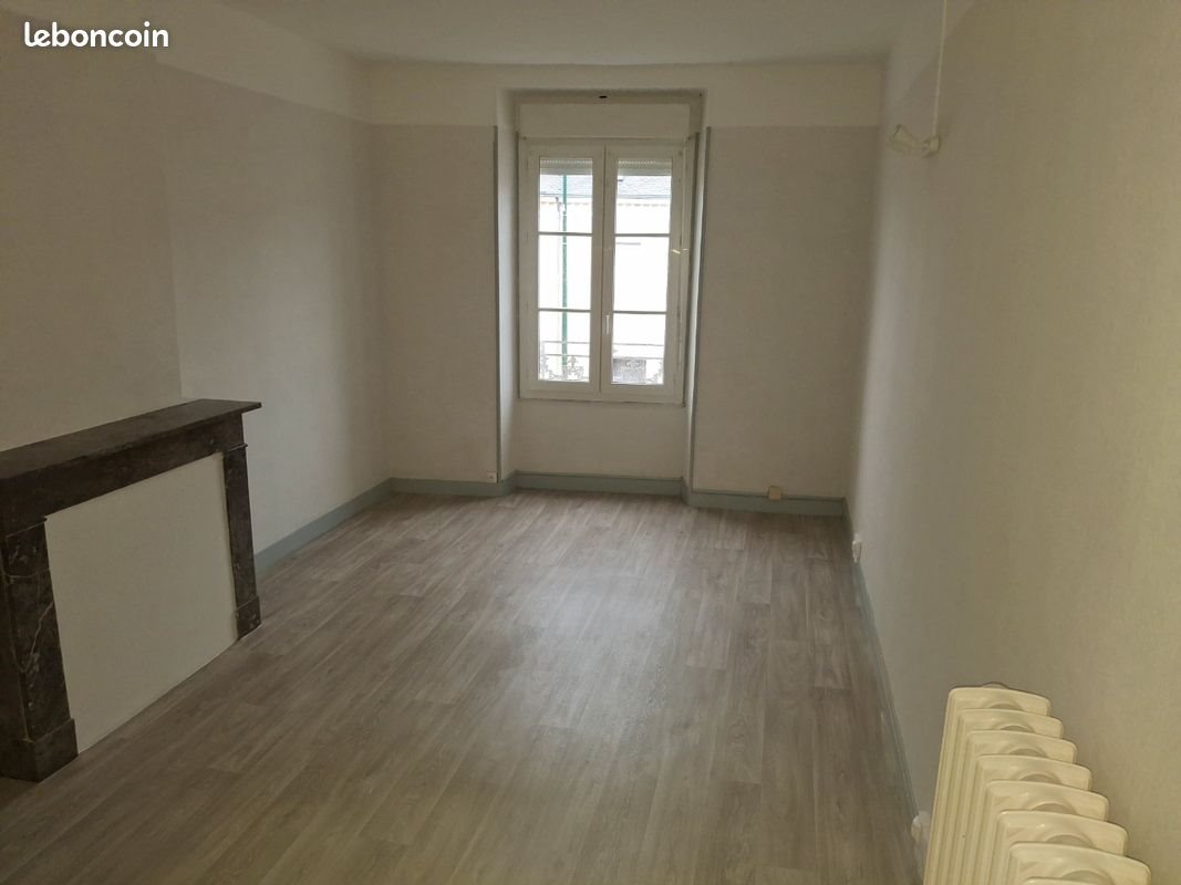 Appartement à louer, 92m², Cérans-Foulletourte