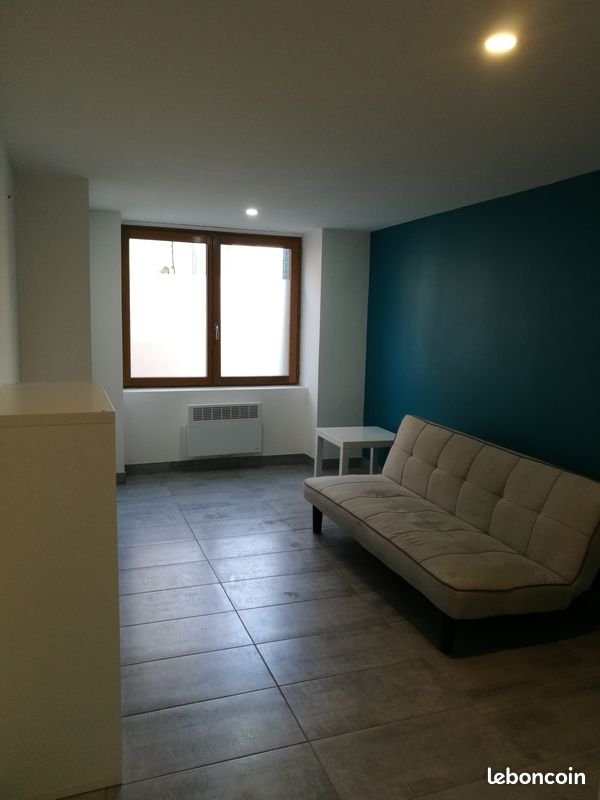 Appartement à louer, 49m², Courpière