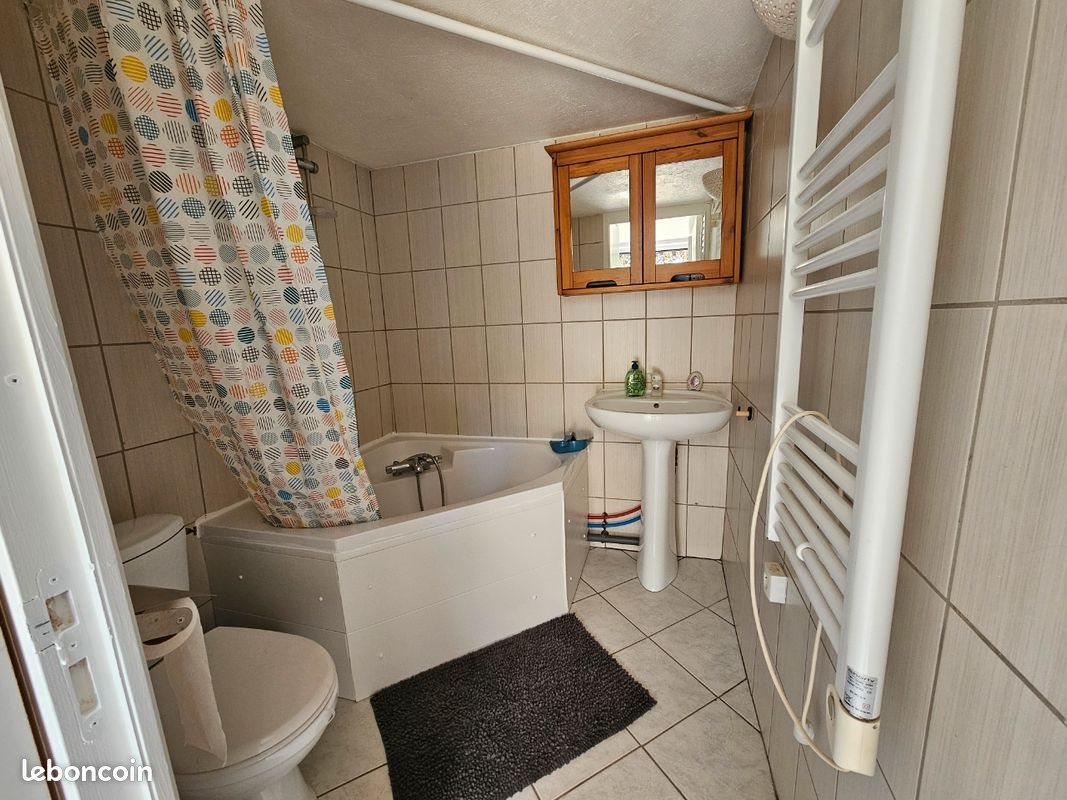 Appartement à louer, 24m², Boussy-Saint-Antoine
