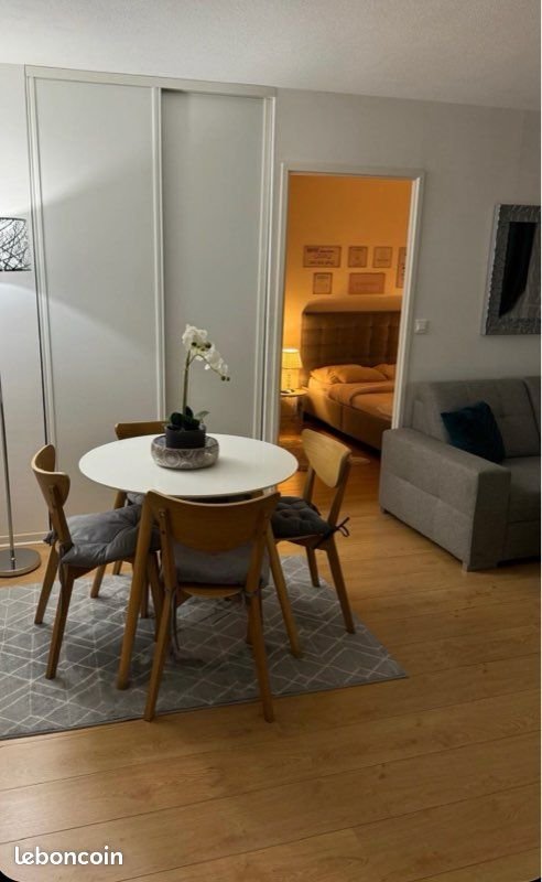 Appartement à louer, 38m², Serris