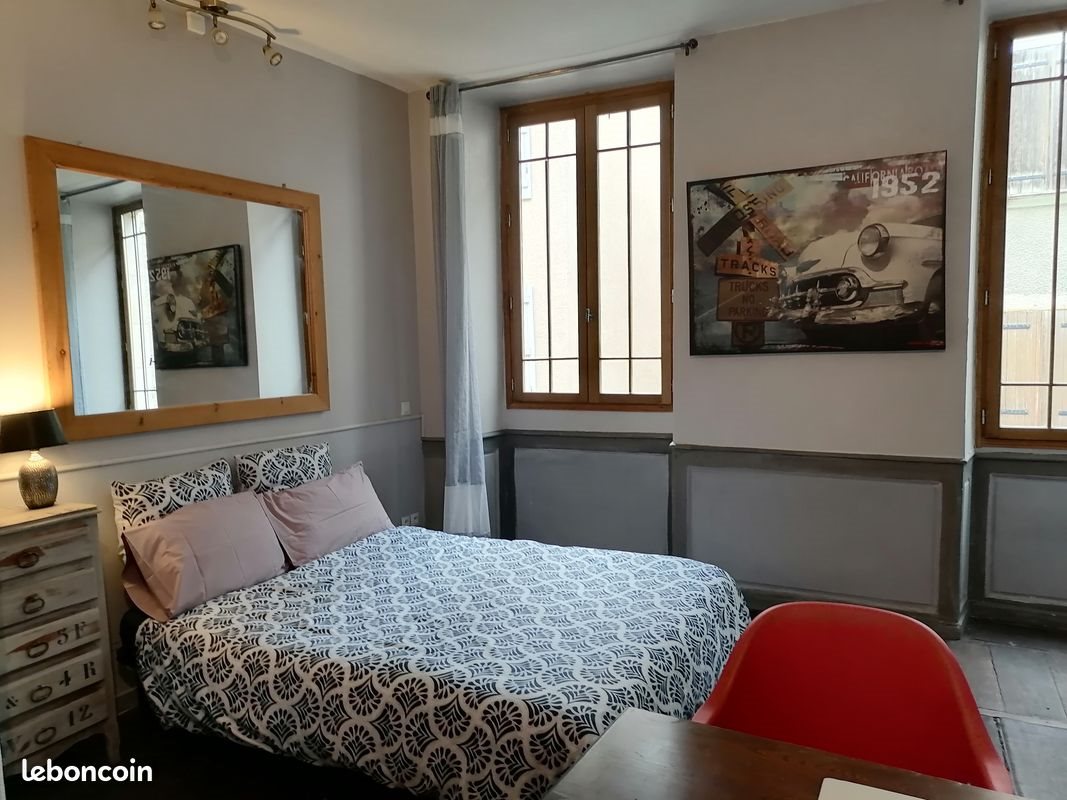 Appartement à louer, 27m², Villefranche-de-Rouergue