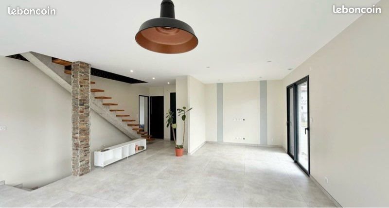 Maison à vendre, 122m², Poisy