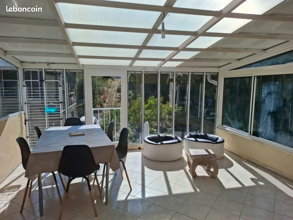Maison à louer, 82m², Lacaune