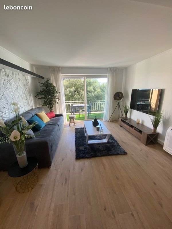 Appartement à louer, 52m², Saint-Raphaël