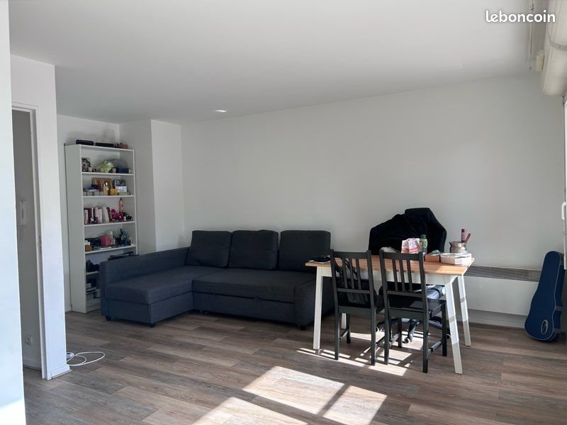 Appartement à louer, 27m², Suresnes