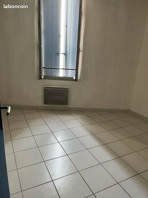 Appartement à louer, 37m², Béziers