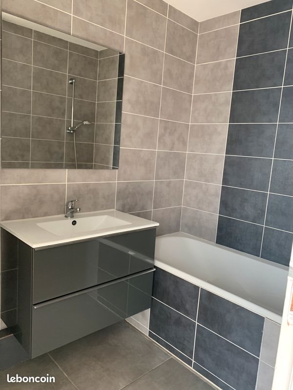 Appartement à louer, 67m², Miribel