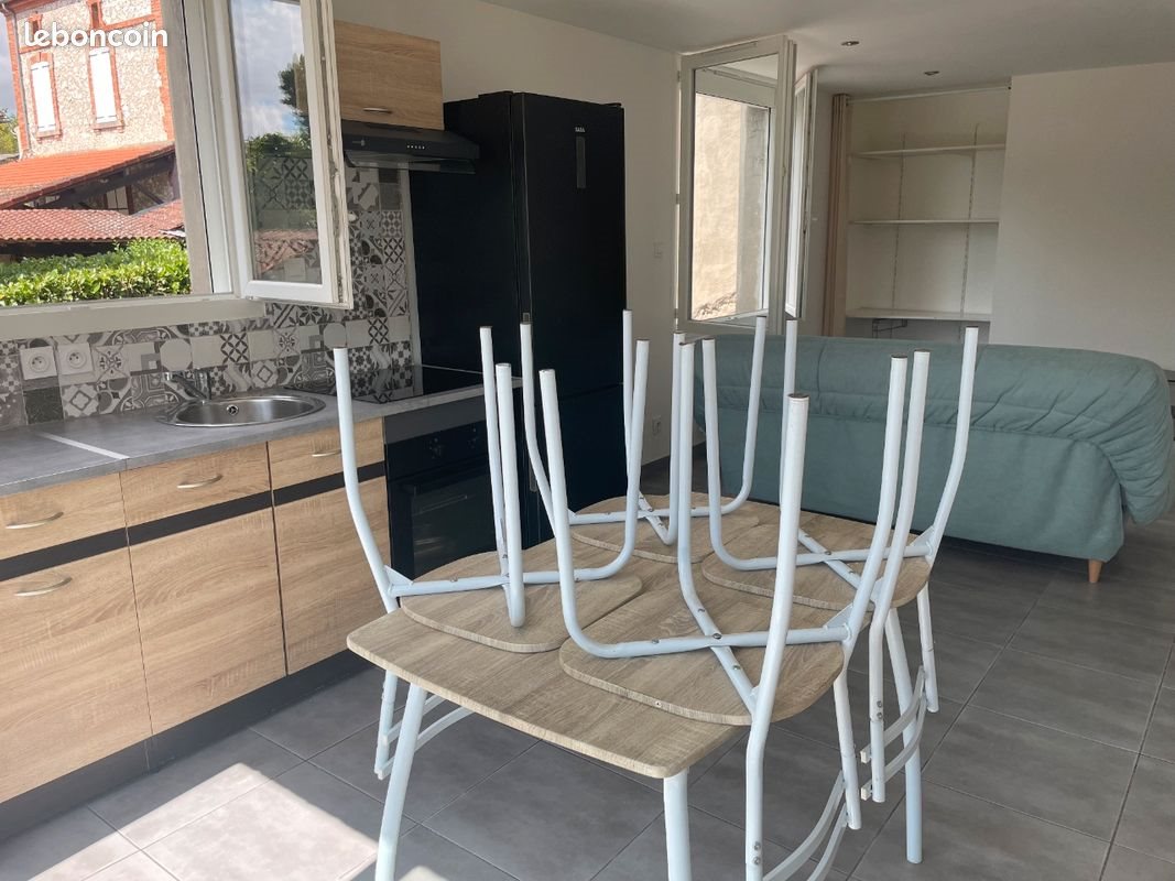 Maison à louer, 55m², Saint-Benoît-de-Carmaux