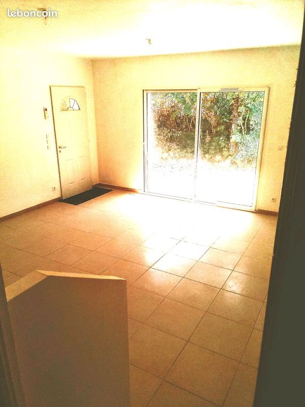 Maison à louer, 130m², Saint-Maximin-la-Sainte-Baume