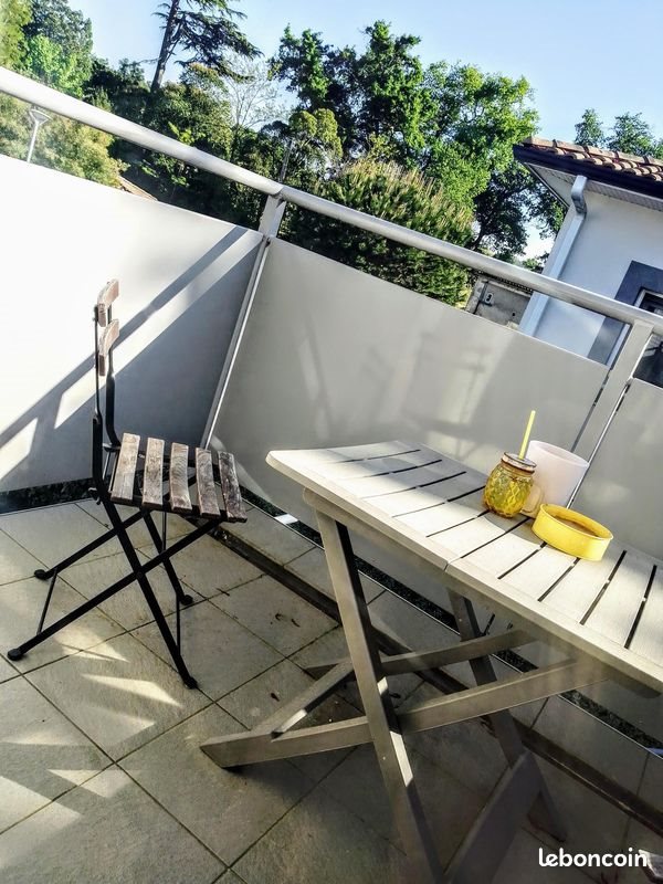 Appartement à louer, 45m², Yvrac