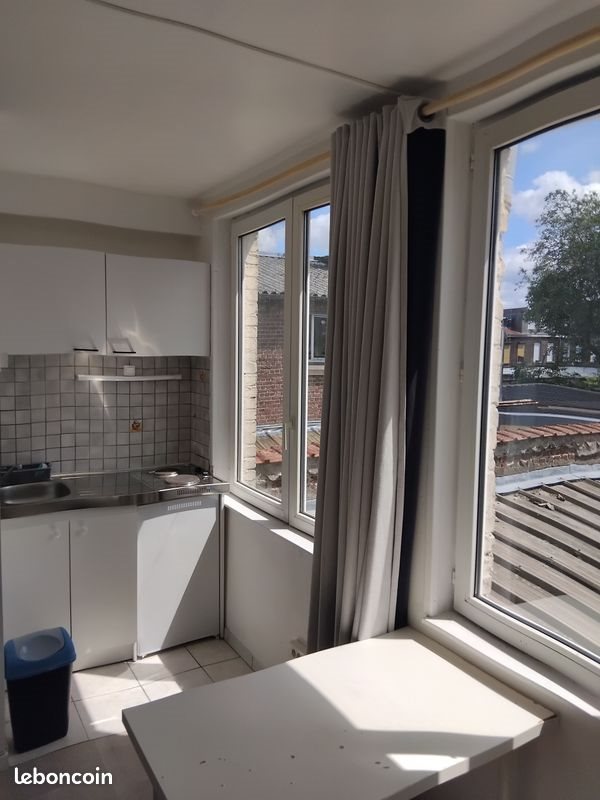 Appartement à louer, 18m², Loos
