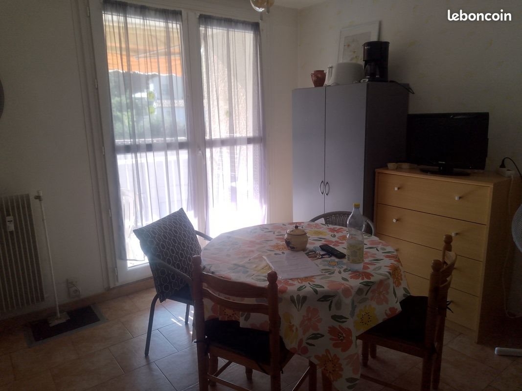 Appartement à louer, 25m², Gréoux-les-Bains