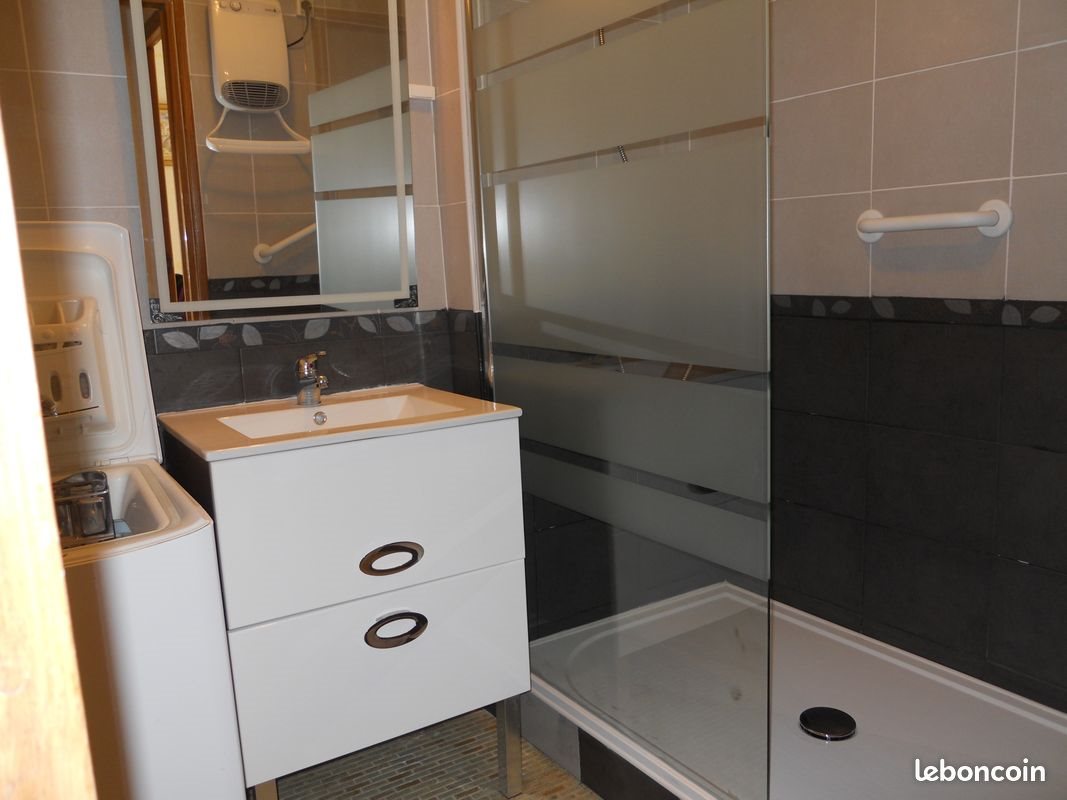 Appartement à louer, 25m², Gréoux-les-Bains