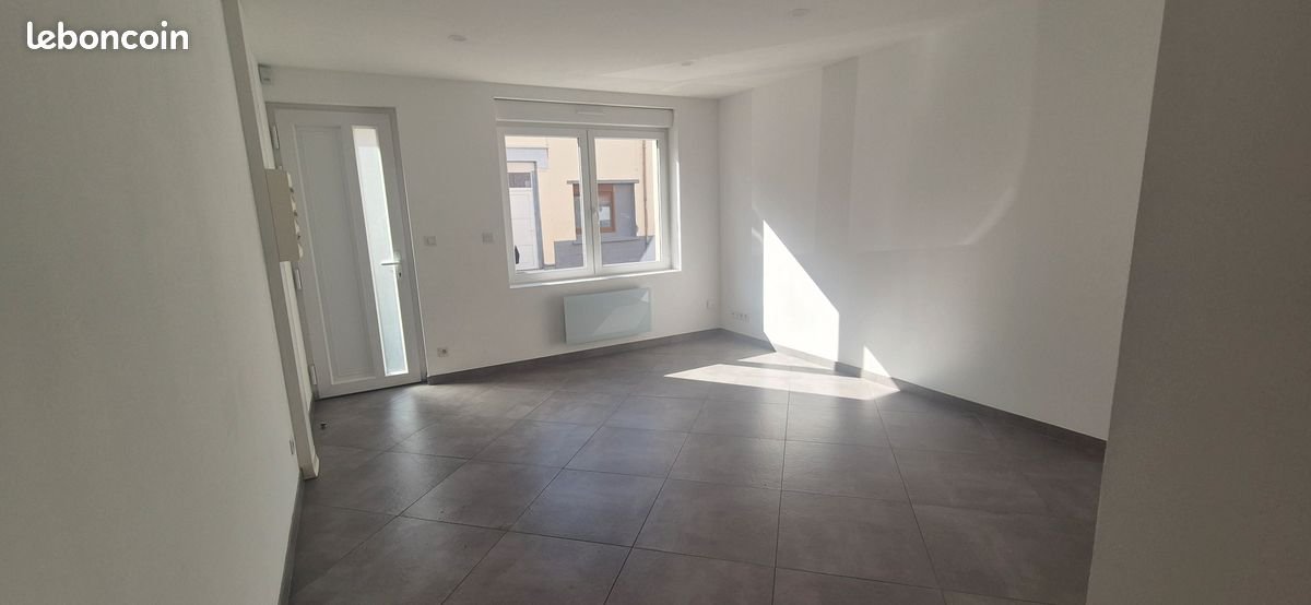 Maison à louer, 66m², Denain