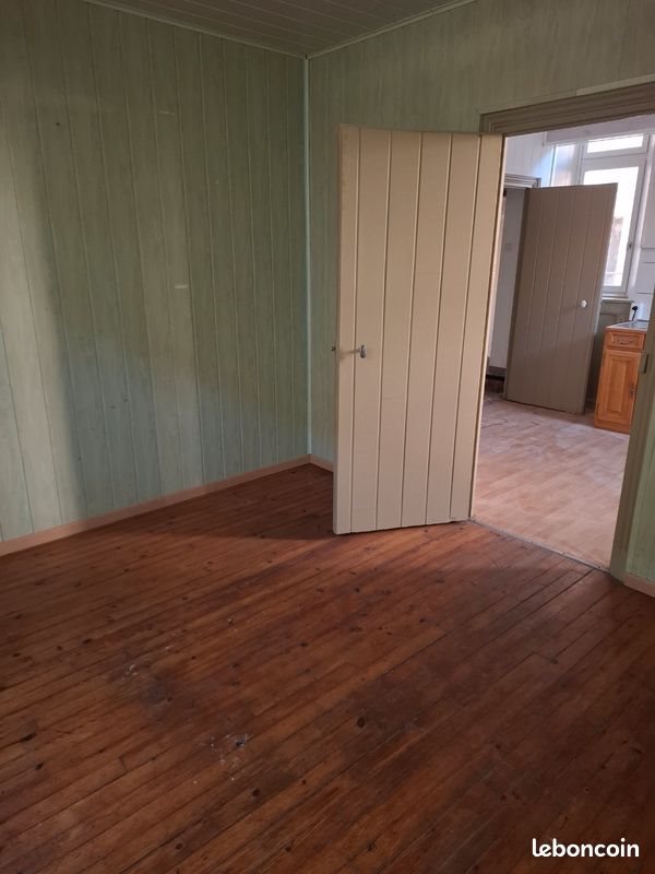 Appartement à louer, 60m², Courpière