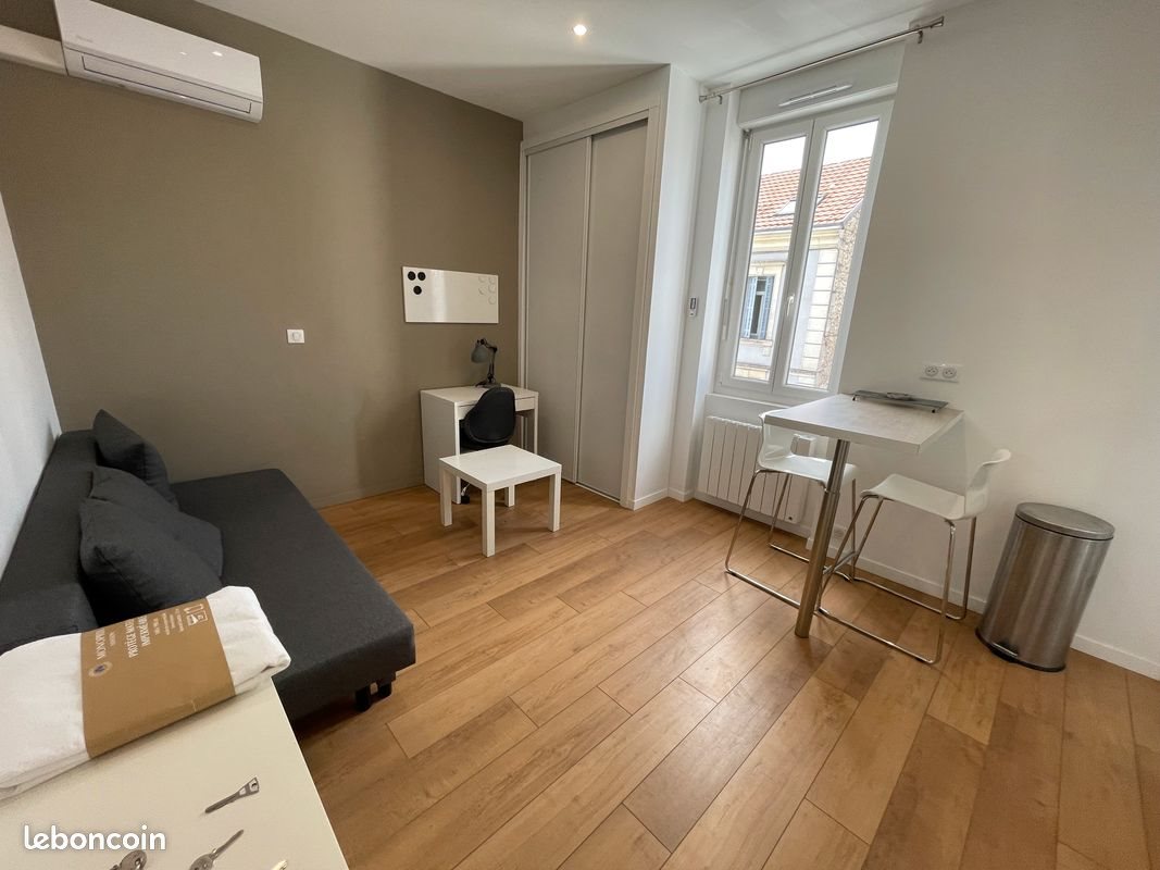 Appartement à louer, 18m², Périgueux