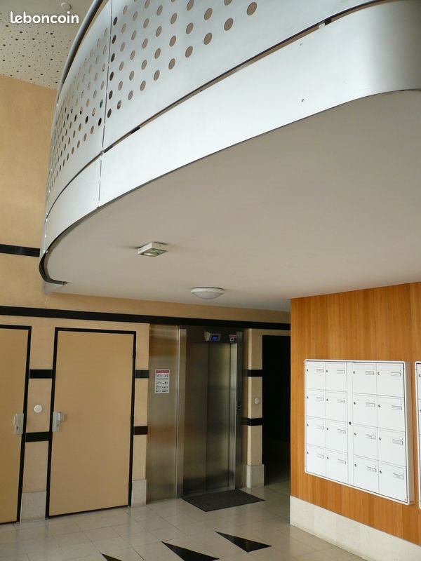 Appartement à louer, 31m², Reims