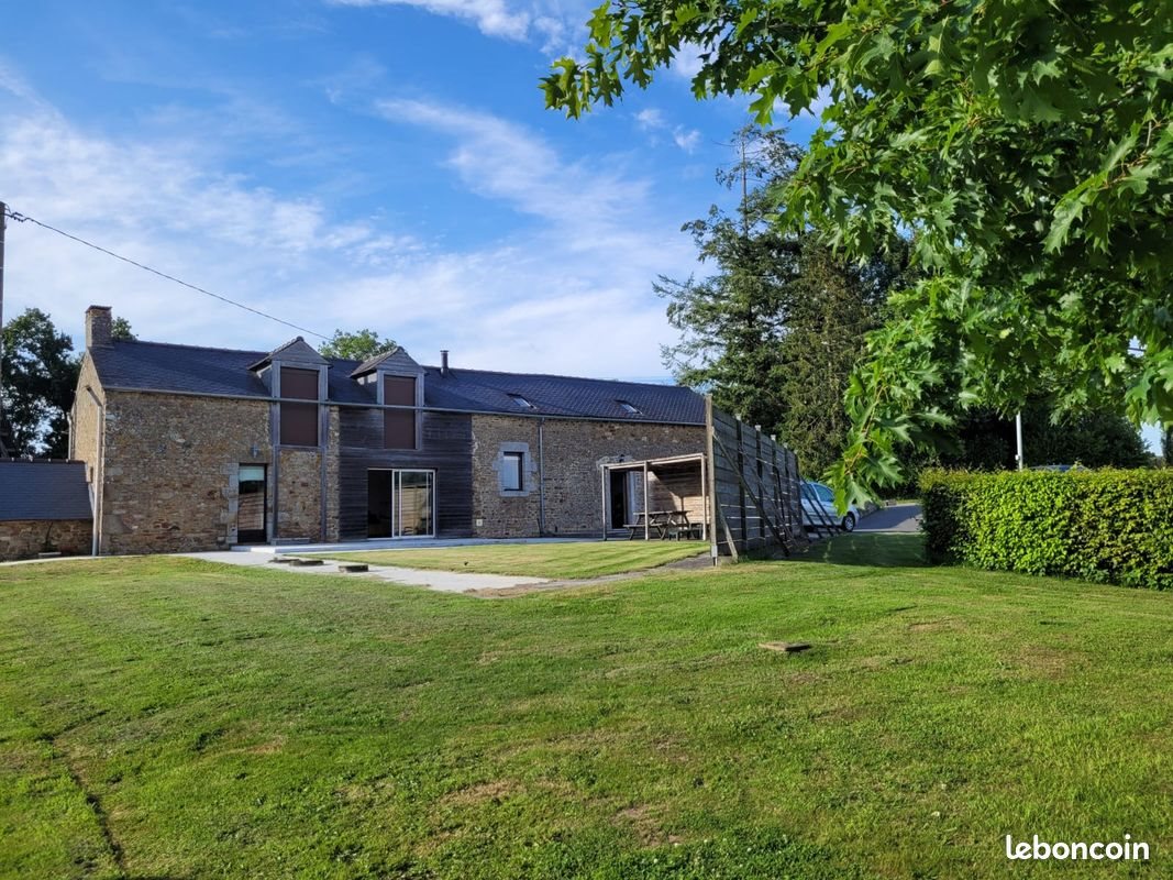 Maison à louer, 95m², Bazouges-la-Pérouse