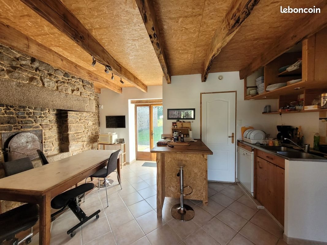 Maison à louer, 95m², Bazouges-la-Pérouse