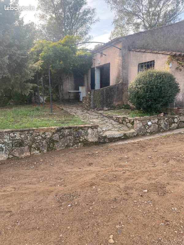 Maison à louer, 40m², Cogolin
