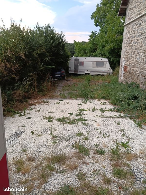 Maison à vendre, 1m², Deux-Chaises